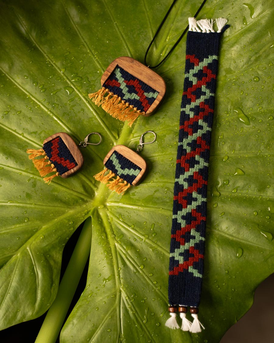 Berry Zigzag Kilim Jewellery Set | LaLan Handmade Kilim & Walnut