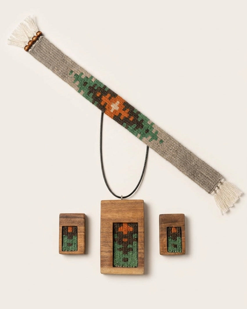 Emerald Frame Kilim Jewellery Set